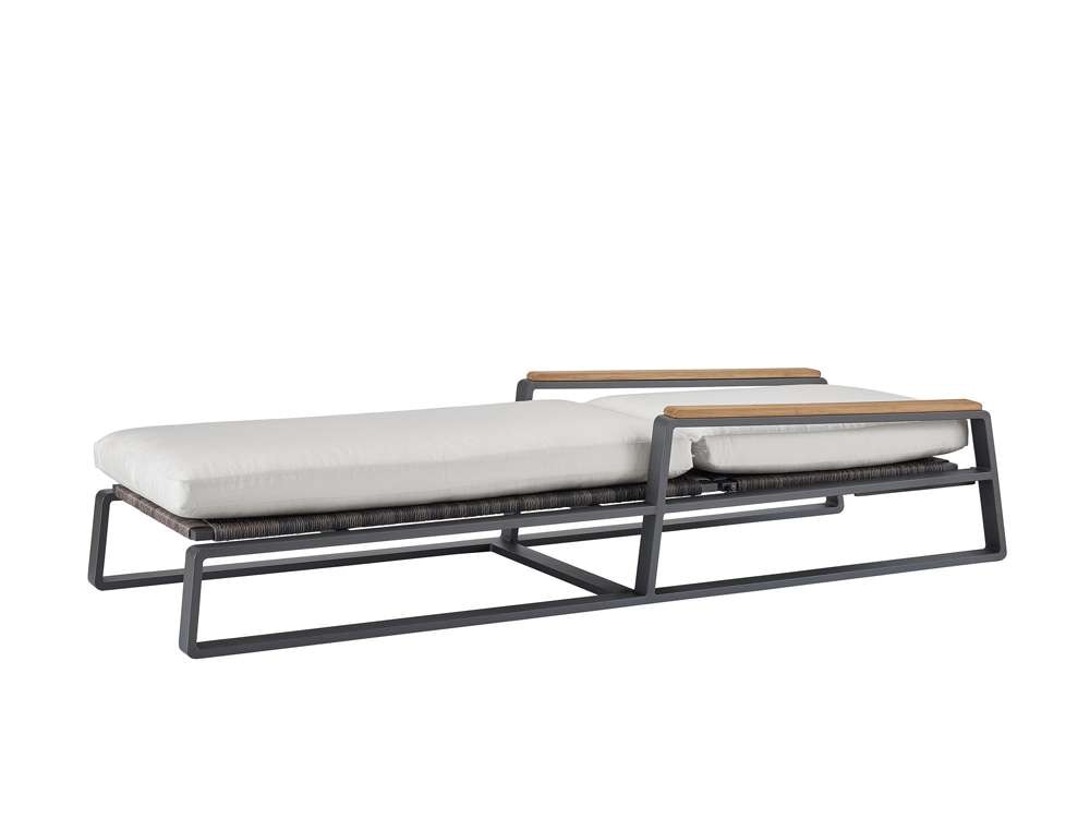 Coastal Living Outdoor -  San Clemente Chaise Lounge  - U012950 veiw 2