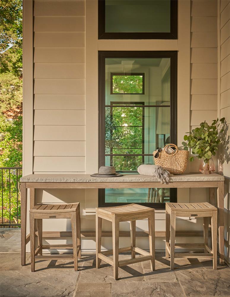 Coastal Living Outdoor - Saratoga Console w/3 Counter Stools - Warm Weathered Teak - U423803CS veiw 4