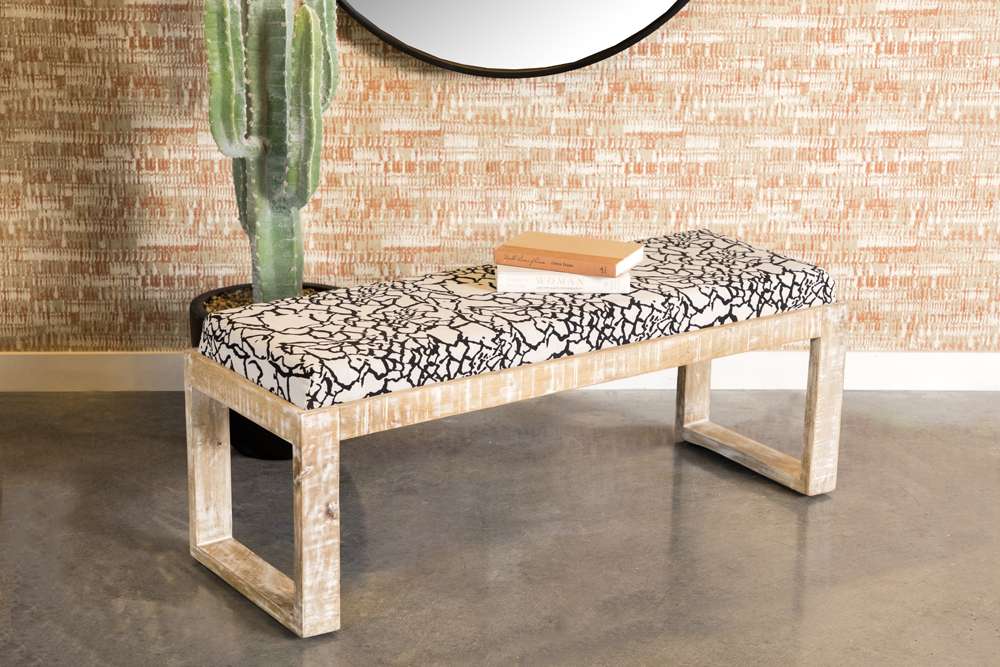 Benches & Ottomans Accent Bench - 914138 veiw 1
