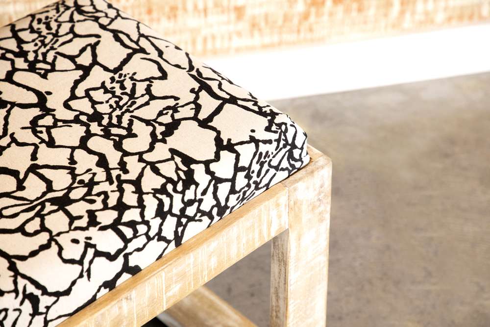 Benches & Ottomans Accent Bench - 914138 veiw 3
