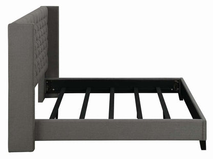 Coaster -  Bancroft Upholstered Bed Queen Bed - 301405Q veiw 5