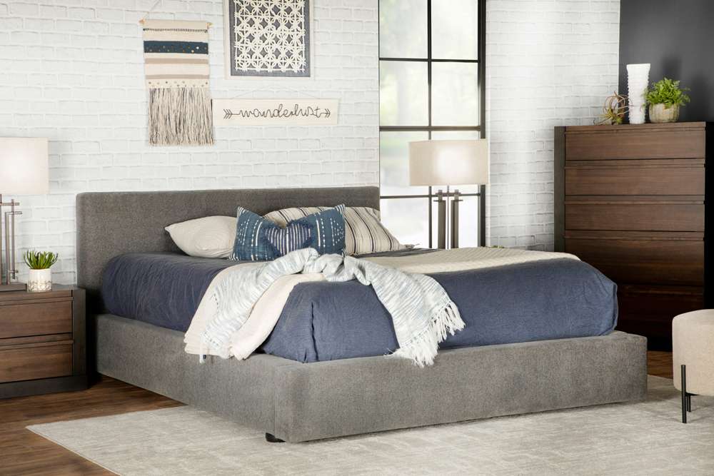 Coaster -  Gregory E King Bed - 316020KE veiw 1