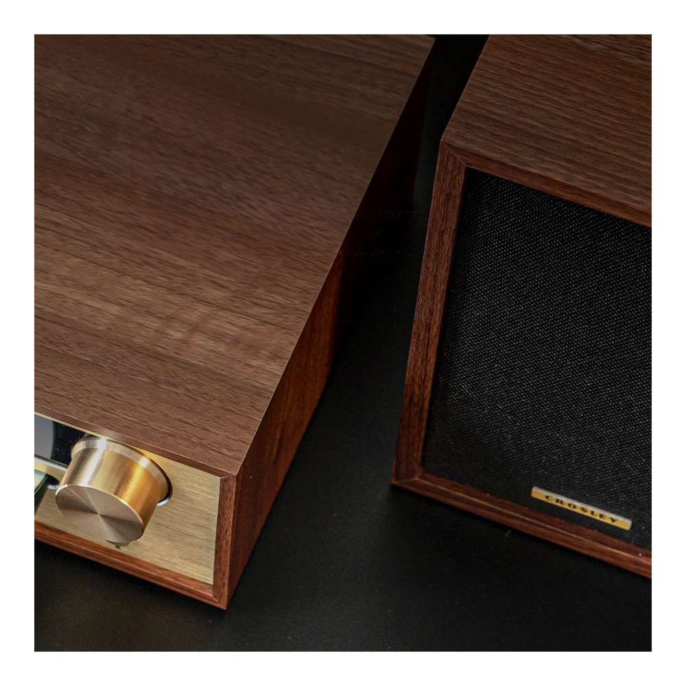 Crosley Radio - Parker Radio Cd Player In Walnut - CR3503A-WA veiw 3