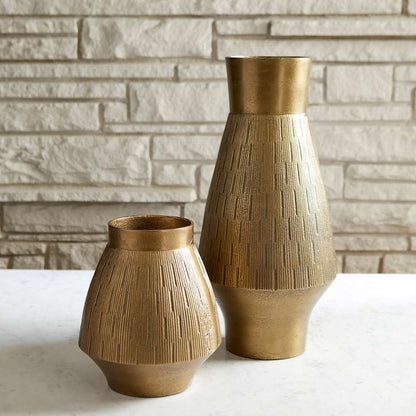 Cyan Design - Aria Vase - 11356 veiw 5