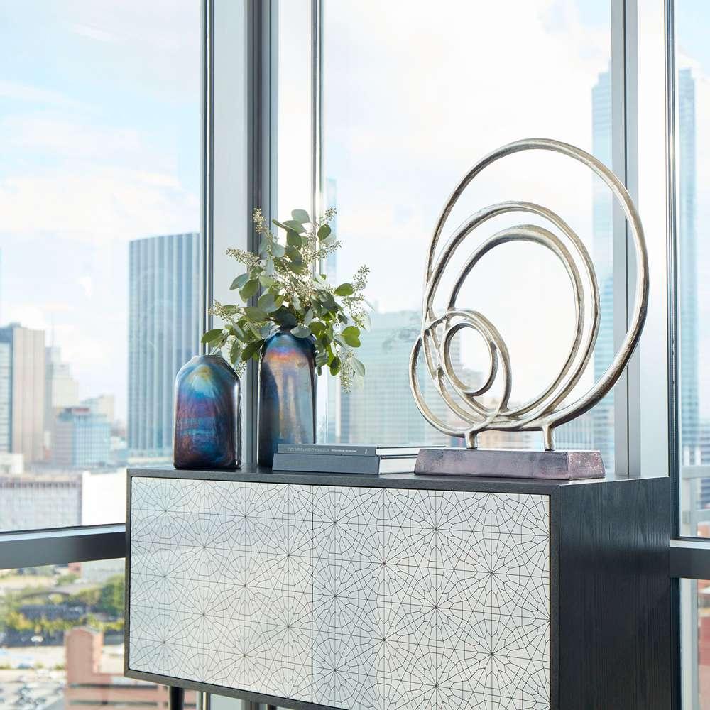 Cyan Design - Lipsice Sculpture in Nickel and Black - 09783 veiw 3