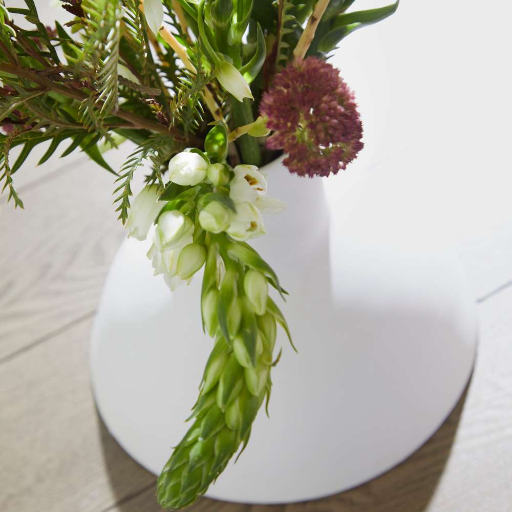 Cyan Design - Purezza Vase in White - Small - 10826 veiw 3
