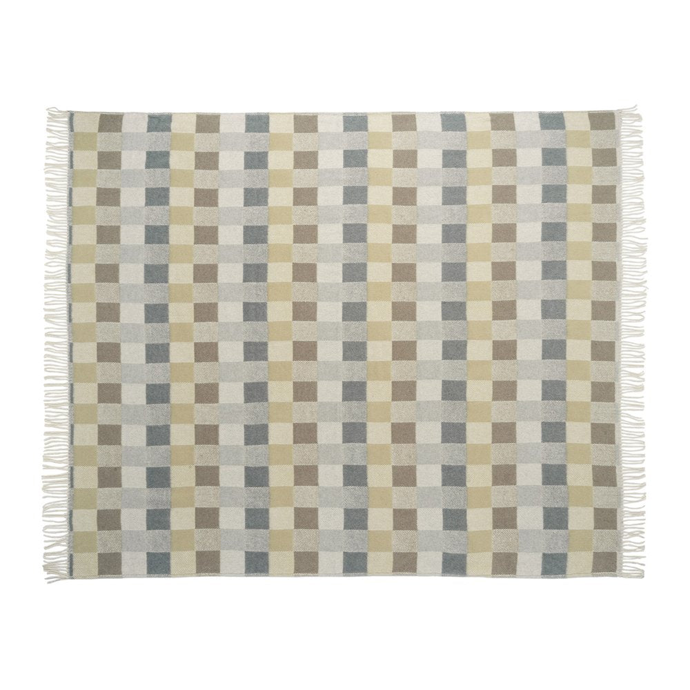 D.V. KAP Home - Cintia Throw - B-1066 view 2