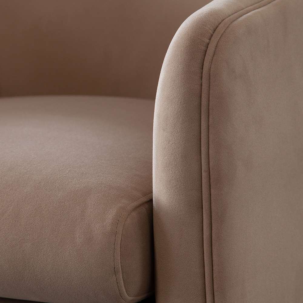 Diamond Sofa - Leyah Accent Chair in Camel Performance Velvet - LEYAHCHCA veiw 5