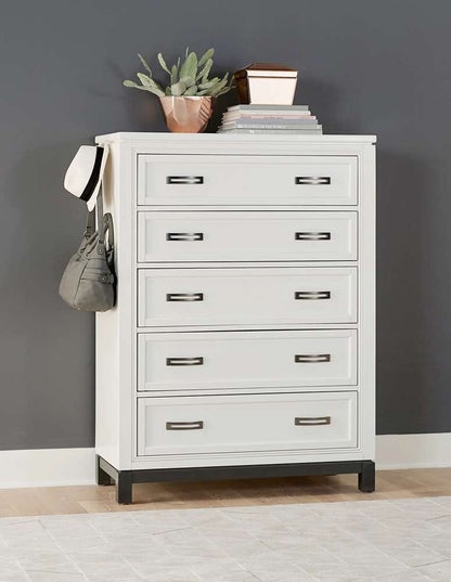 Emery Park - Hyde Park Chest in White Paint Finish - I32-456-WHT-1 view 2