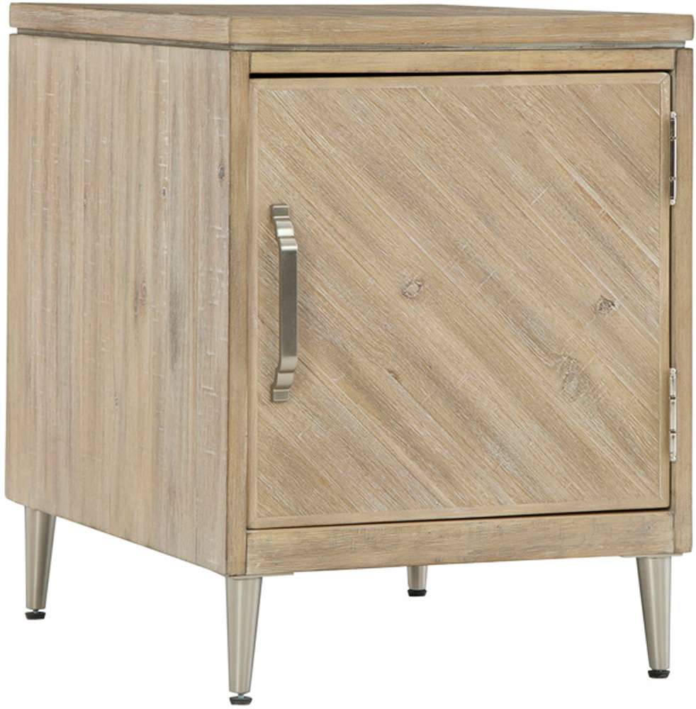 Emery Park - Maddox Chairside Table in Biscotti Finish - I644-9130 view 1