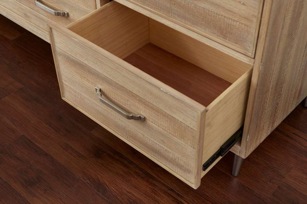 Emery Park - Maddox Dresser in Biscotti Finish - I644-453 veiw 3