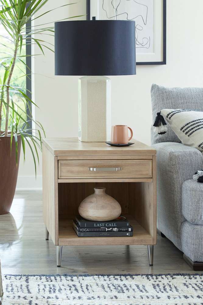 Emery Park - Maddox End Table in Biscotti Finish - I644-9140 veiw 3