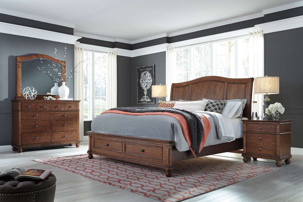 Emery Park - Oxford Arched Mirror in Whiskey Brown Finish - I07-463-WBR veiw 2