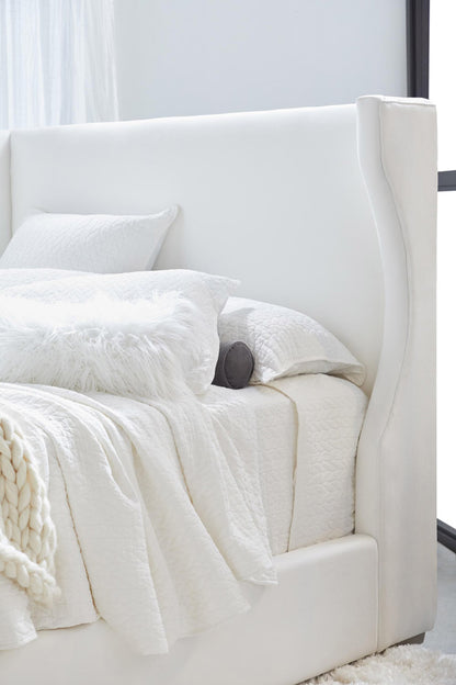 Essentials For Living - Stitch & Hand - Dining & Bedroom Balboa Queen Bed - 7128-1.LPPRL/NG view 9