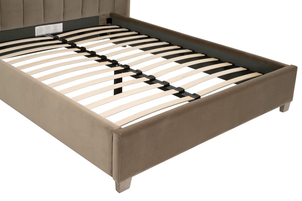 Essentials For Living - Stitch & Hand - Dining & Bedroom Chandler Queen Bed - 7127-1.CAR/NG view 8