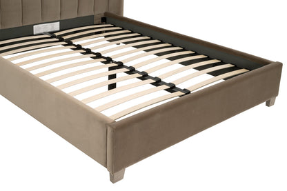 Essentials For Living - Stitch & Hand - Dining & Bedroom Chandler Standard King Bed - 7127-3.CAR/NG view 8