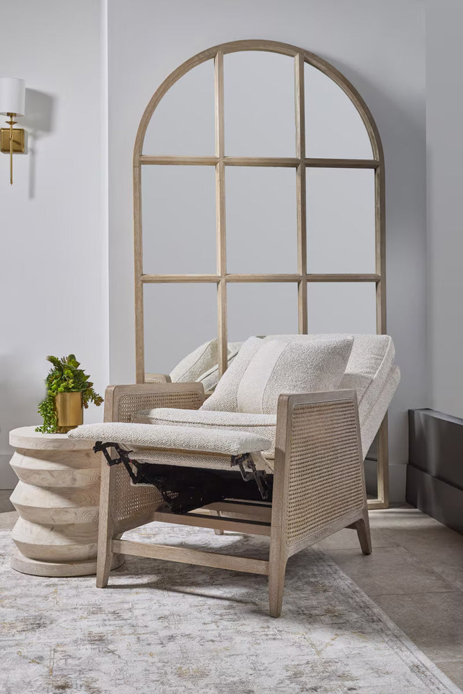 Essentials For Living - Stitch & Hand - Dining & Bedroom Leone Recliner - 6696.LGLIN/NG view 11