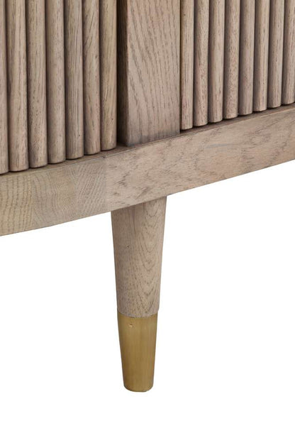 Fairfield Chair Company - Everett Credenza - 8030-17 veiw 6