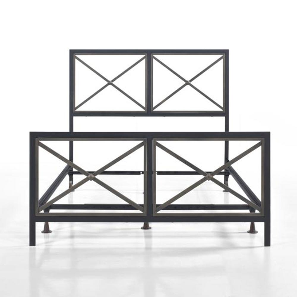 Fashion Bed Group - Mason Complete Queen Bed with Frame - B13105 veiw 3