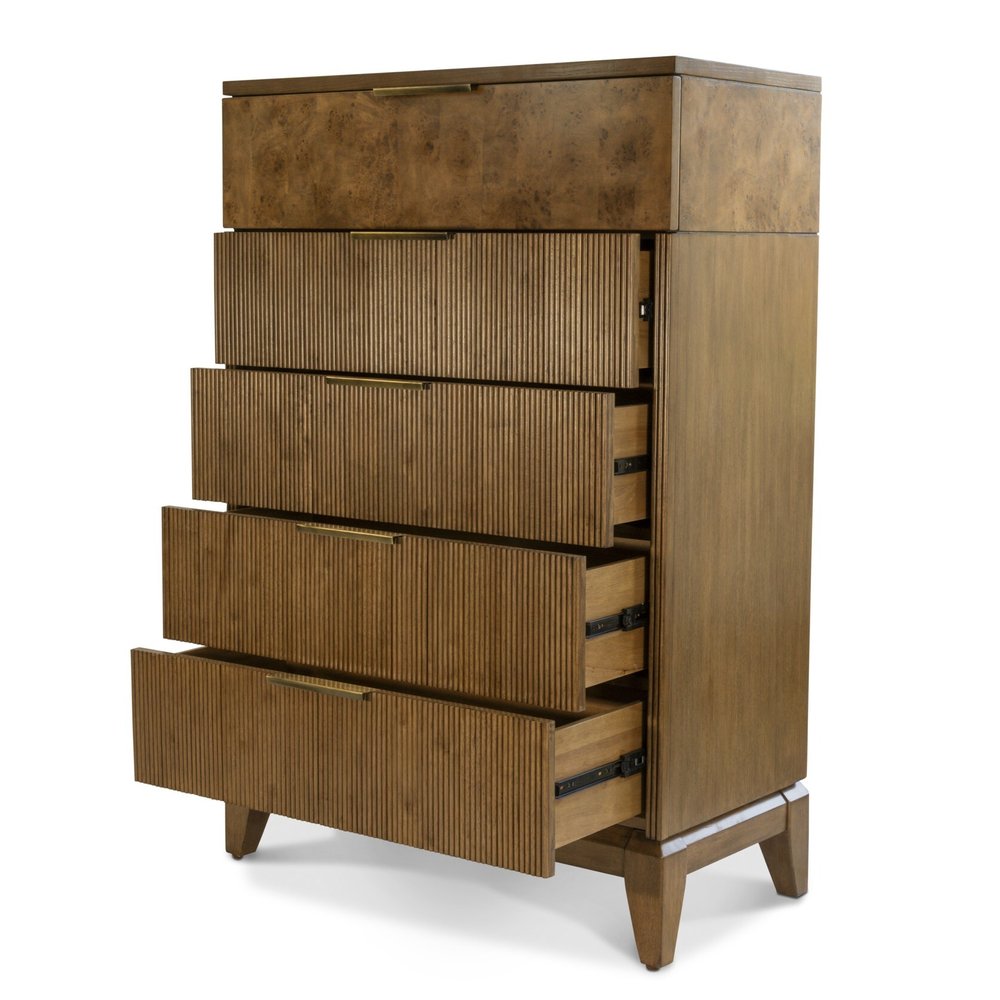 Finn & Louise - Manhattan Valley - 5 Drawer Chest - Vintage Chestnut Finish - FL-B97535-VINTAGECHESTNUT view 5