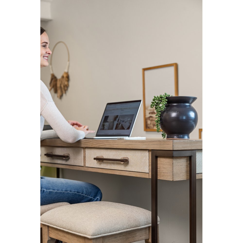 Finn & Louise - Rio Vista - 3-Drawer Console Table with Power Strip, USB-A and USB-C Port - Muted Earth Tones and Clay Finish - FL-B70004-EARTHCLAY view 17