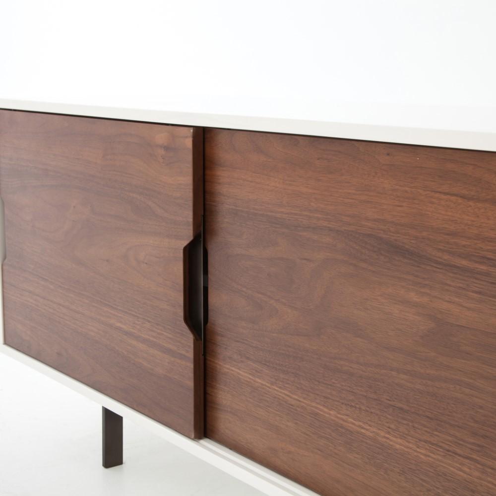 Four Hands - Tucker Large Media Console - White - VBAR-017 veiw 2