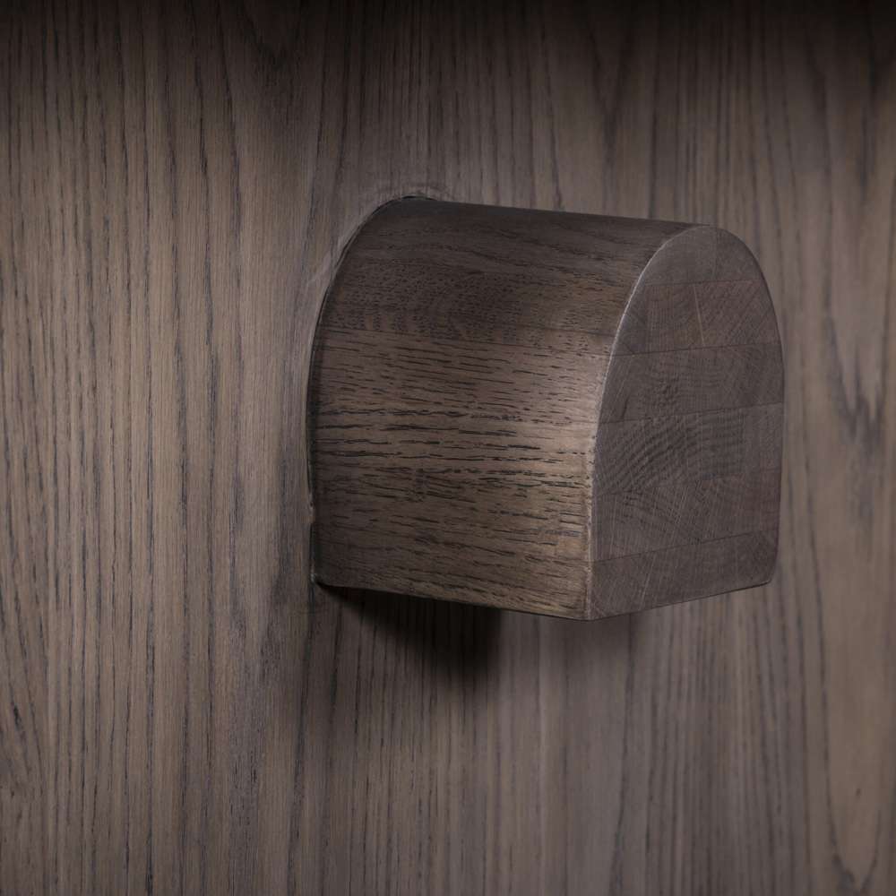 Four Hands - Bennett - Malmo Dining Table 108in - Aged Natural Oak Veneer - 233692-003 veiw 4