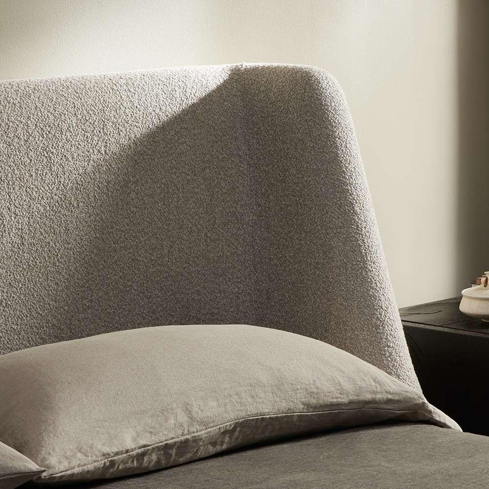 Four Hands - Bina - Paloma Bed - Sattley Fog - Queen - 242169-004 veiw 9