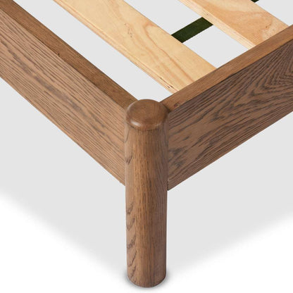 Four Hands - Bolton - Caroline Bed-Smoked Oak-Queen - 226453-004 veiw 4
