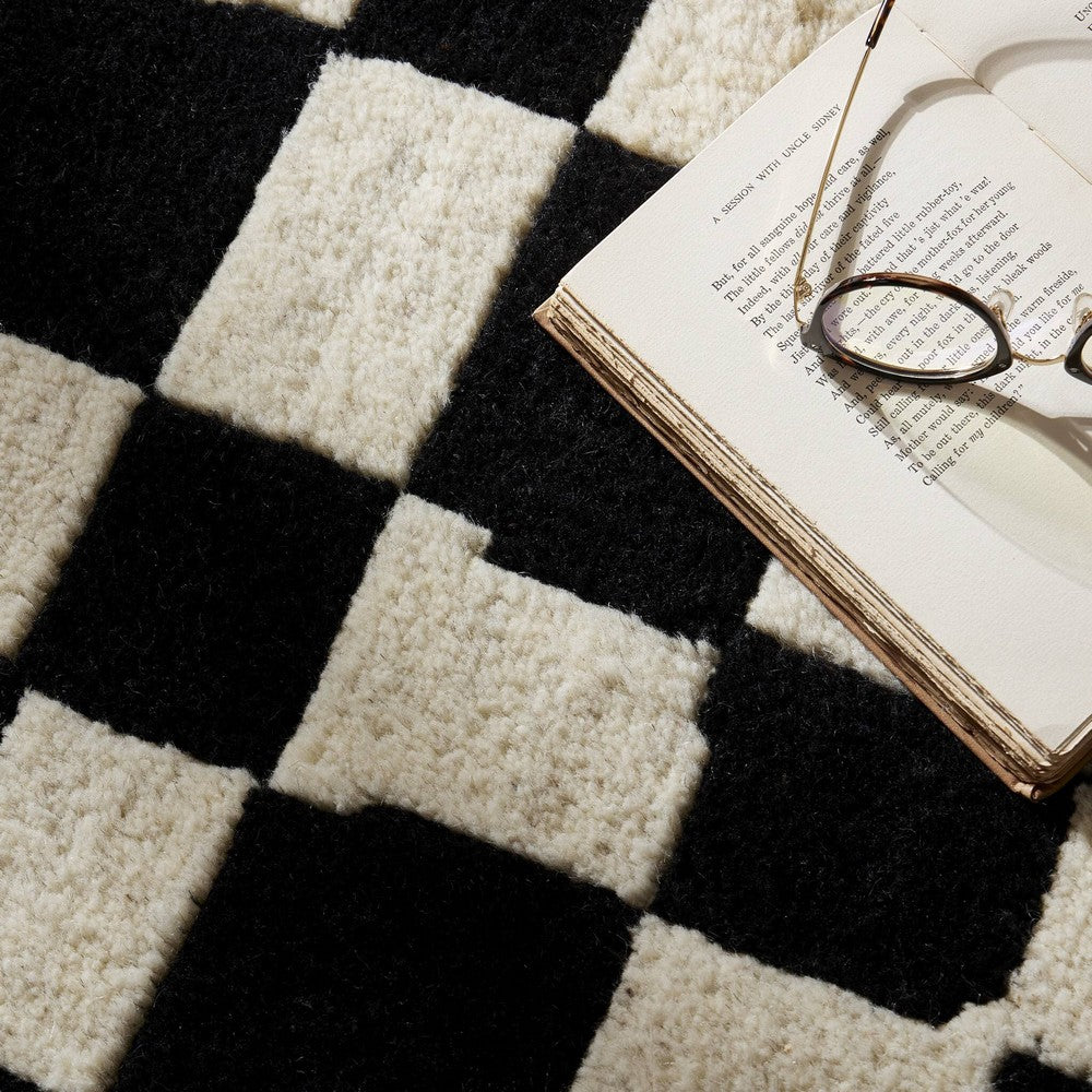 Four Hands - Calder - Sinead Hand-Knotted Rug - Sinead Black - 247836-005_CLOSEOUT view 5