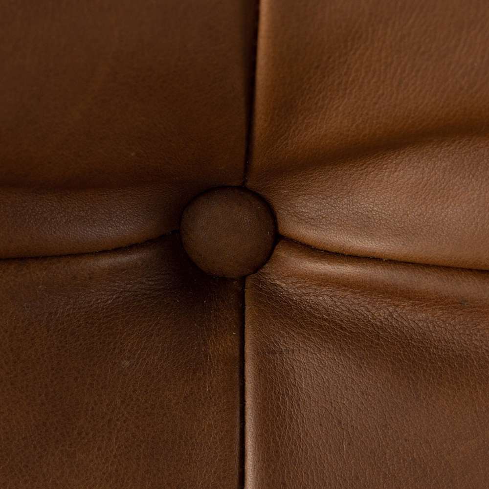 Four Hands - Kensington - Halston Chair - Heirloom Sienna - 229488-002 veiw 4