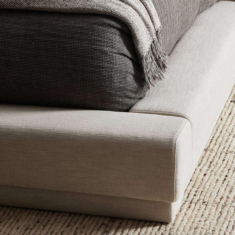 Four Hands - Kensington - Martina Bed - Bergamo Parchment - Queen - 240042-001 veiw 4