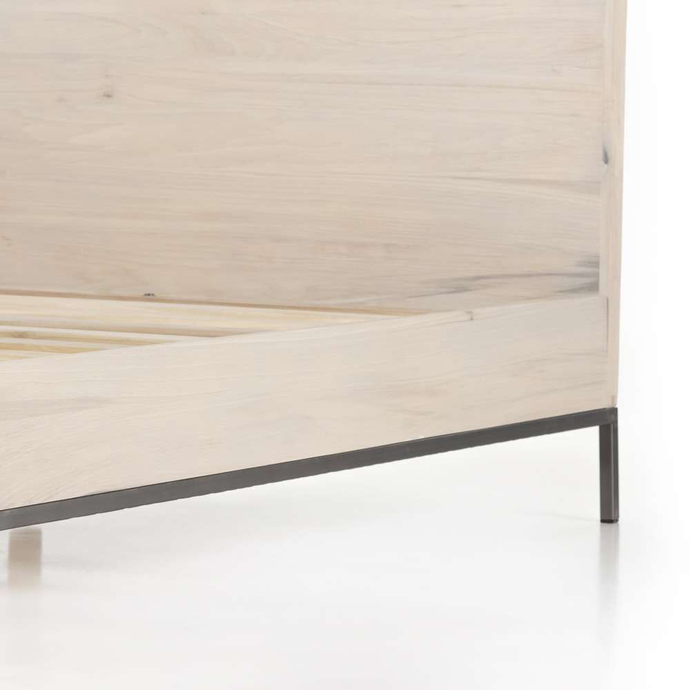 Four Hands - Trey Bed - Dove Poplar - King - 109337-005 veiw 3