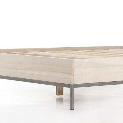 Four Hands - Trey Bed - Dove Poplar - King - 109337-005 veiw 5