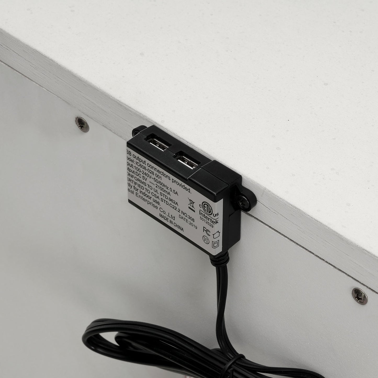 Furniture of America - Alecia Nightstand w/ USB in White - CM7458WH-N View 2