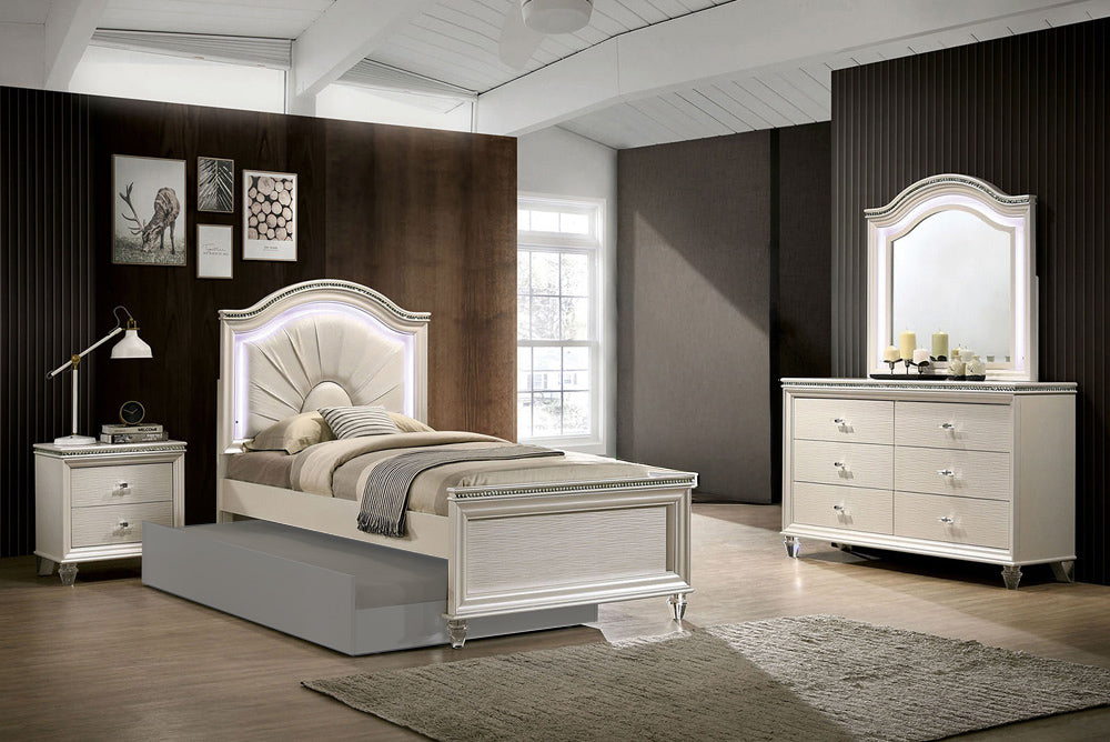 Furniture of America - Allie 4 Pc. Twin Bedroom Set in Pearl White - CM7901T-4PC View 1
