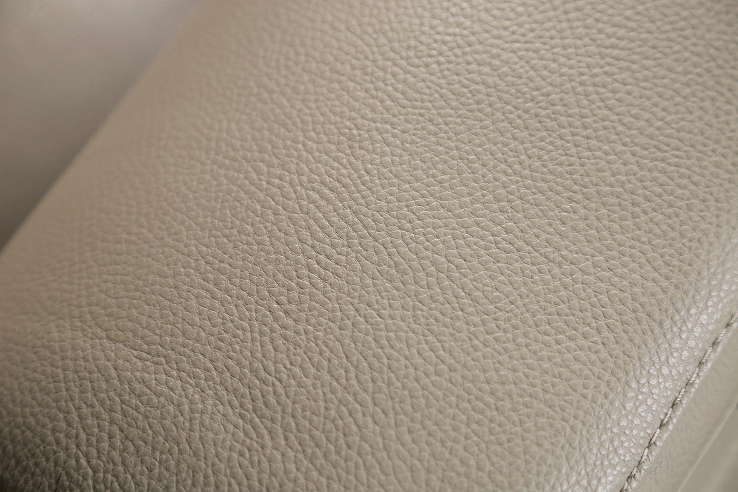 Furniture of America - Altamura Power Loveseat in Taupe - FM90002TP-LV-PM-PK View 2