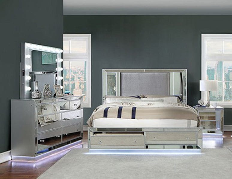 Furniture of America - Belladonna 4 Pc. Queen Bedroom Set in Silver - CM7417SV-Q-4PC