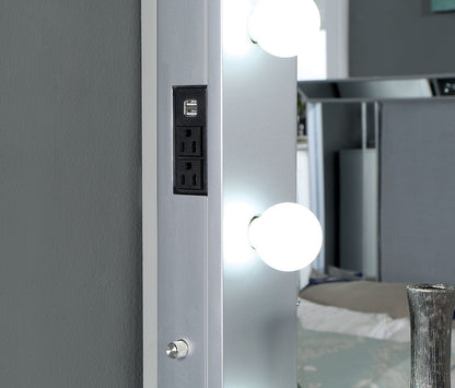 Furniture of America - Belladonna Mirror w/ USB in Silver - CM7417SV-M View 2