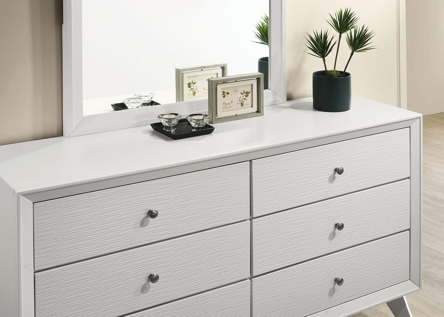 Furniture of America - Dortmund Dresser in White - CM7465WH-D View 2