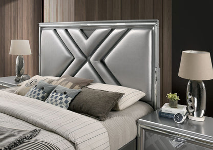 Furniture of America - Emmeline Queen Bed in Silver - FOA7147Q-BED View 2