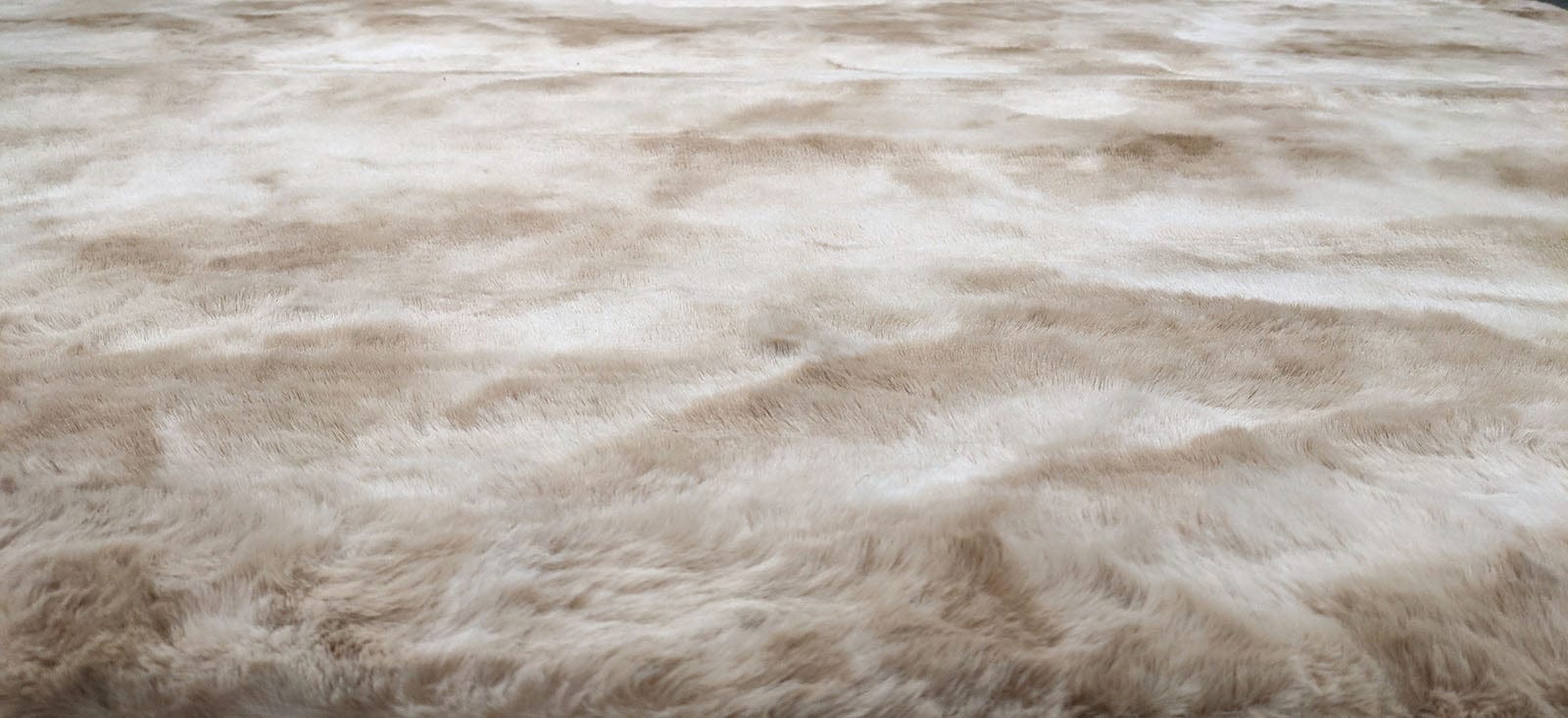 Furniture of America - Famalica 5' X 7' Area Rug in Tie-Dye Beige - RG5134 View 3