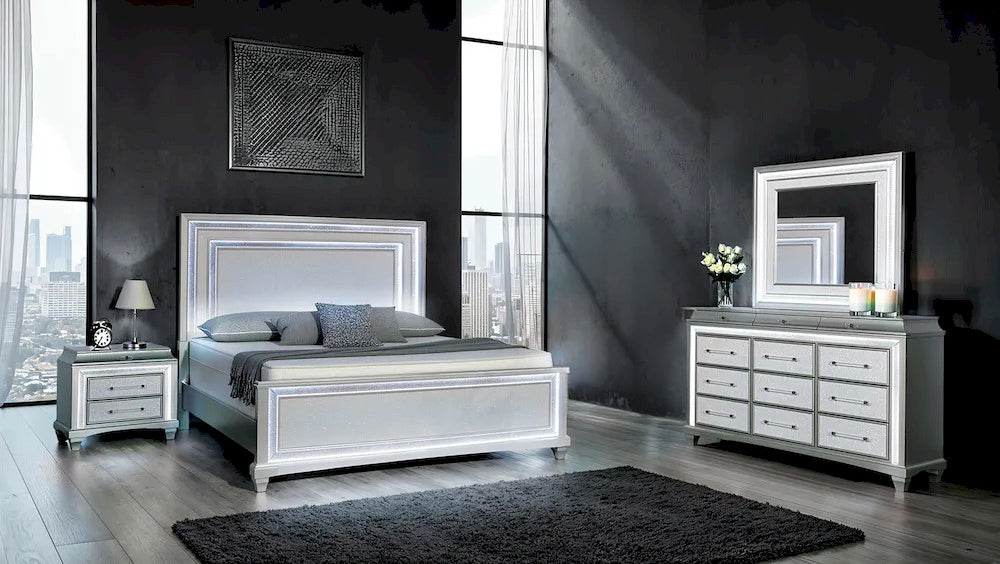 Furniture of America - Galea - 3 Pc. Queen Bedroom Set - FM74006SV-Q-4PC view 1