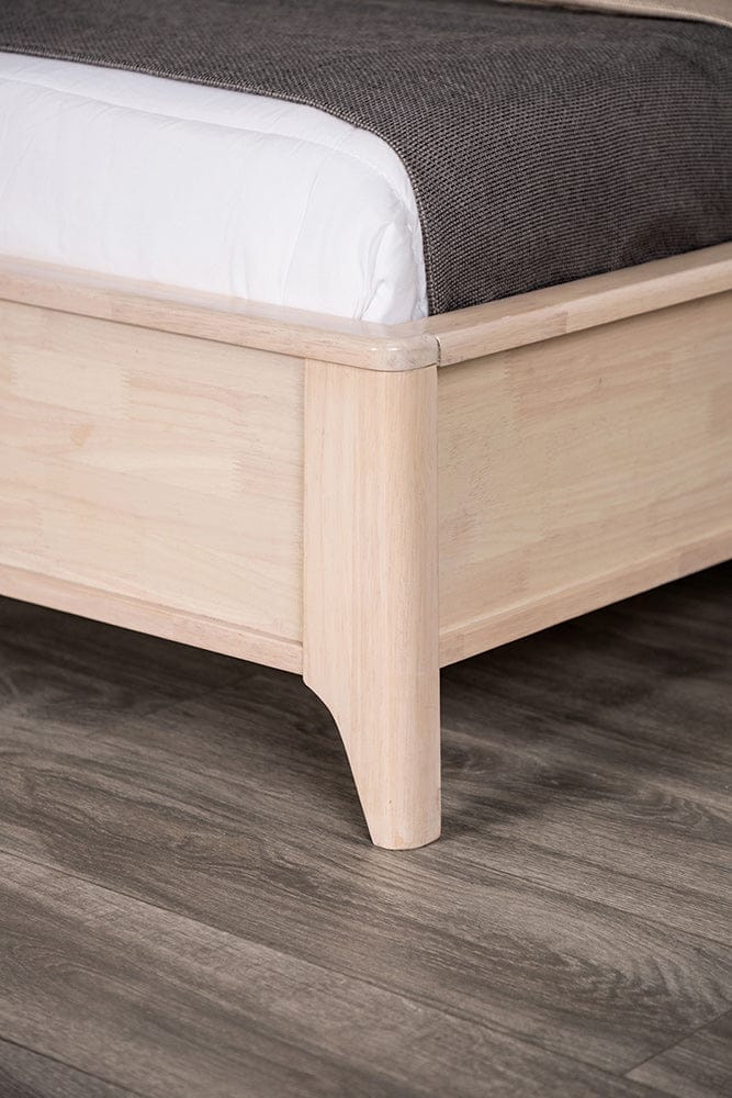 Furniture of America - Gervais Queen Bed in White Wash - FM7105WH-Q-BED View 2