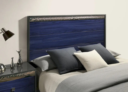 Furniture of America - Hartlepool - 3 Pc. Queen Bedroom Set - FM7250BL-Q-4PC view 2