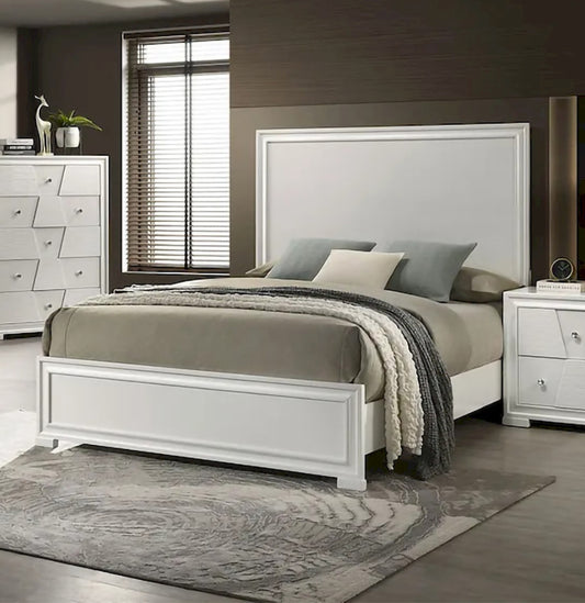 Furniture of America - Holsted - E.King Bed, White - FM72012WH-EK-BED view 1