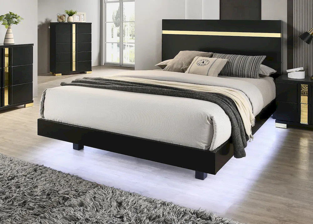Furniture of America - Lillestrom - 3 Pc. Queen Bedroom Set - Black/Gold - FM7217BK-Q-4PC view 3