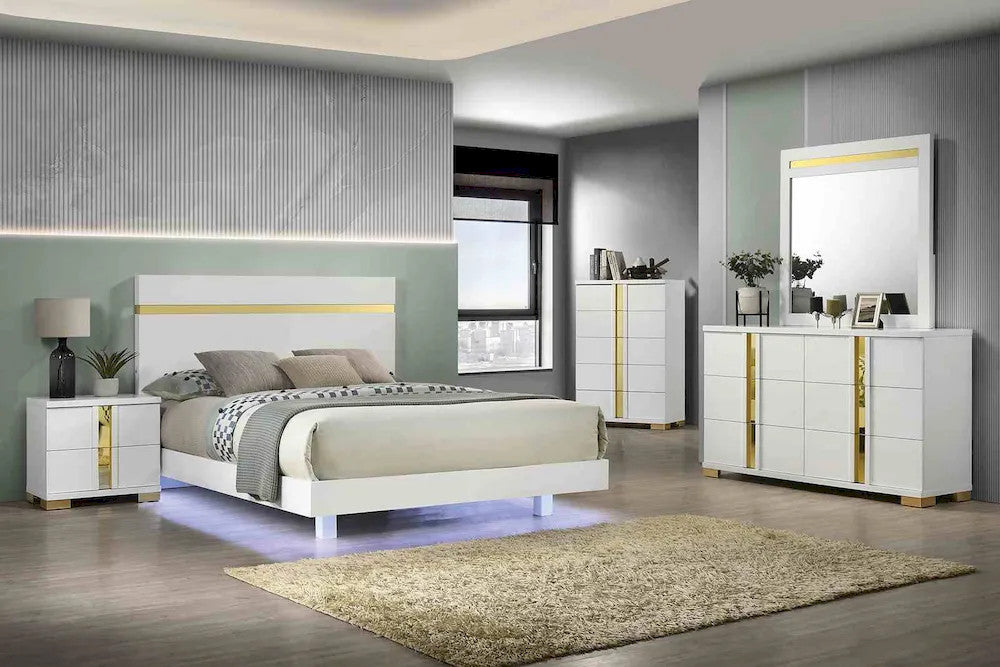 Furniture of America - Lillestrom - 4 Pc. Queen Bedroom Set w/ Chest - FM7217WH-Q-5PC-CHEST view 1