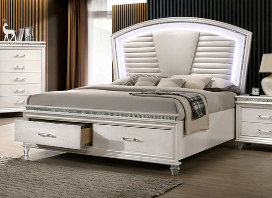 Furniture of America - Maddie Queen Bed in Pearl White/White - CM7899Q-BED View 1