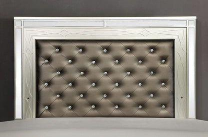 Furniture of America - Manar 5 Pc. Queen Bedroom Set w/ Chest in Silver - CM7891Q-5PC-CHEST View 3